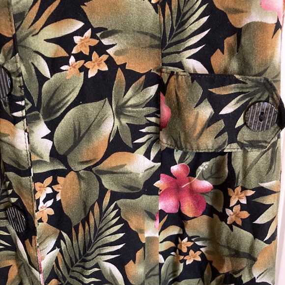 Erika Women’s Sz S Dress Hawaiian Floral Dress Sleeveless Button Up Open in Back - Picture 2 of 5